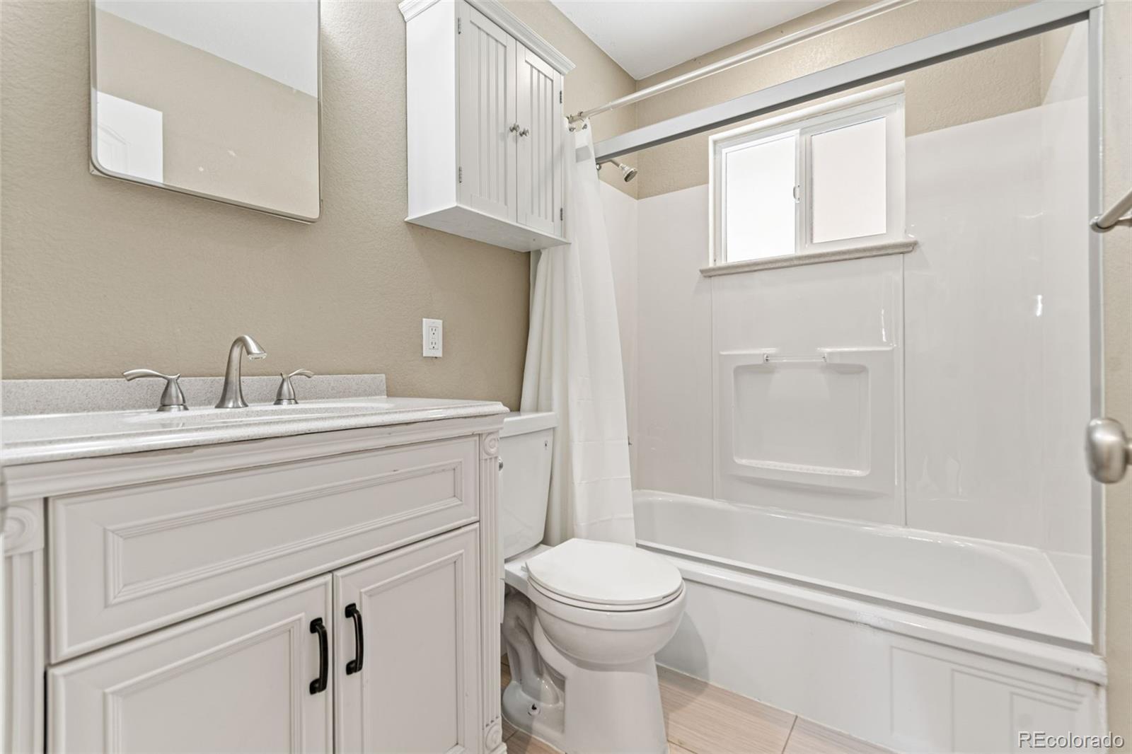 MLS Image #23 for 598 w valleyview avenue,littleton, Colorado