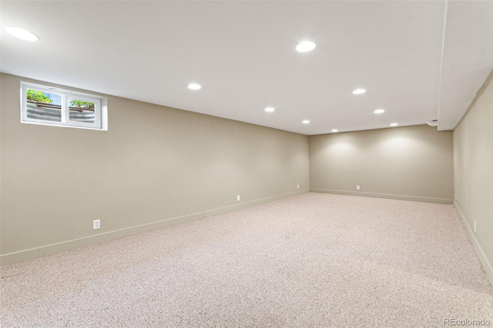 MLS Image #25 for 598 w valleyview avenue,littleton, Colorado