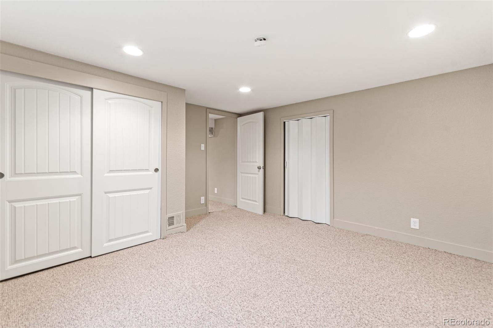 MLS Image #28 for 598 w valleyview avenue,littleton, Colorado