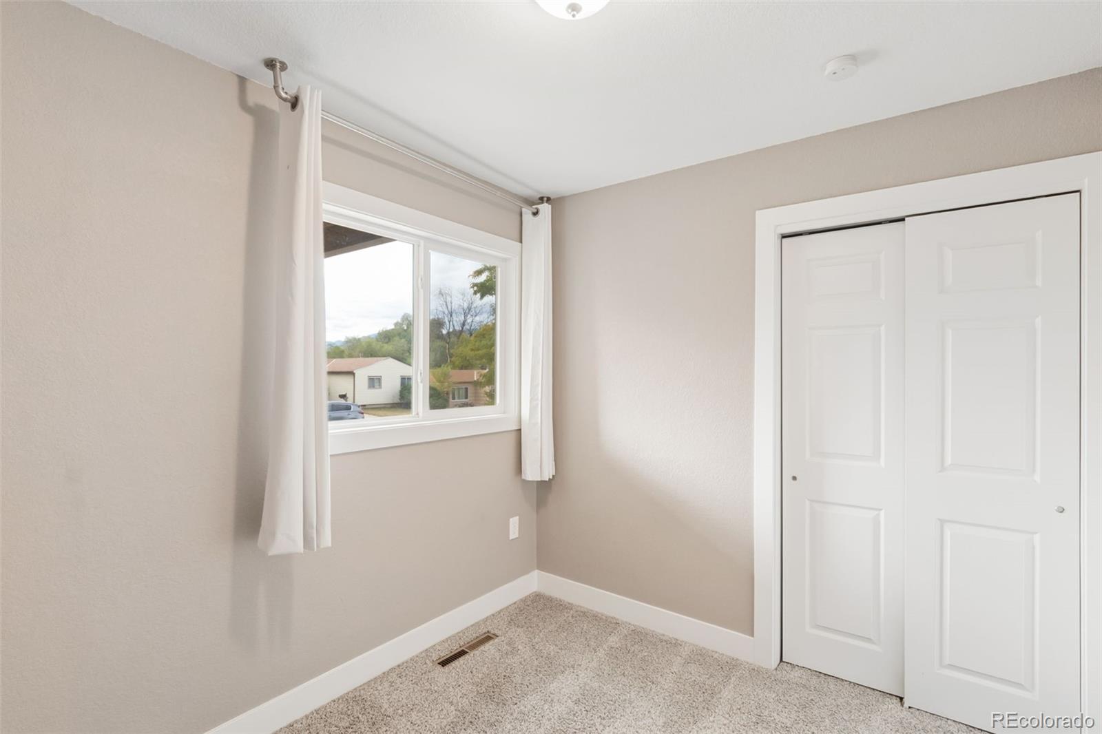 MLS Image #21 for 324  locust drive,colorado springs, Colorado
