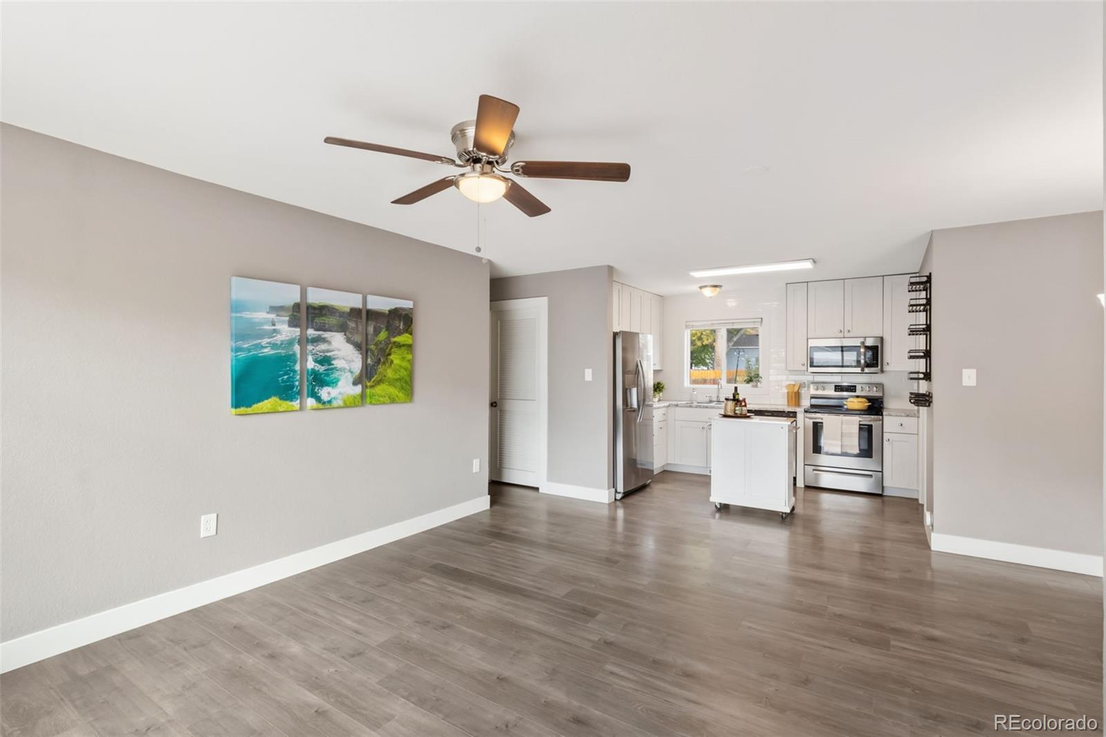 MLS Image #5 for 324  locust drive,colorado springs, Colorado