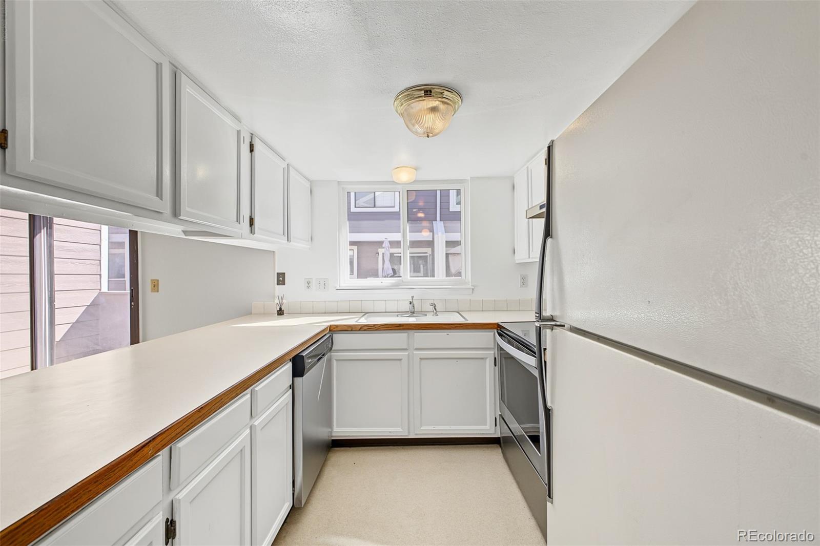 MLS Image #12 for 6585 w 84th way,arvada, Colorado