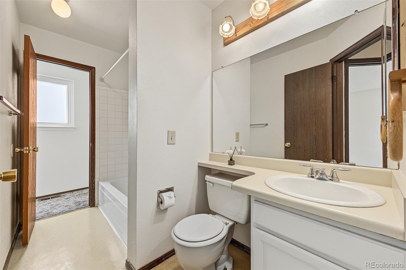 MLS Image #17 for 6585 w 84th way,arvada, Colorado