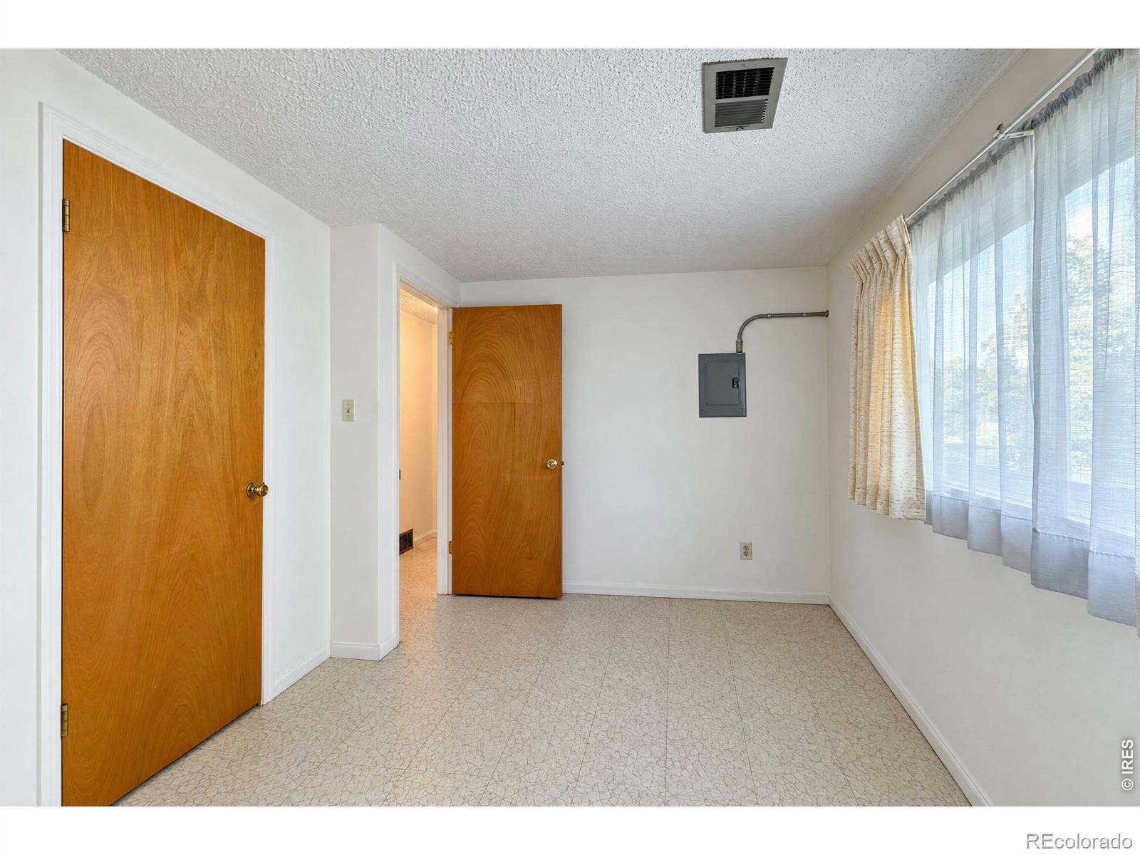 MLS Image #24 for 1318 s grant street,longmont, Colorado