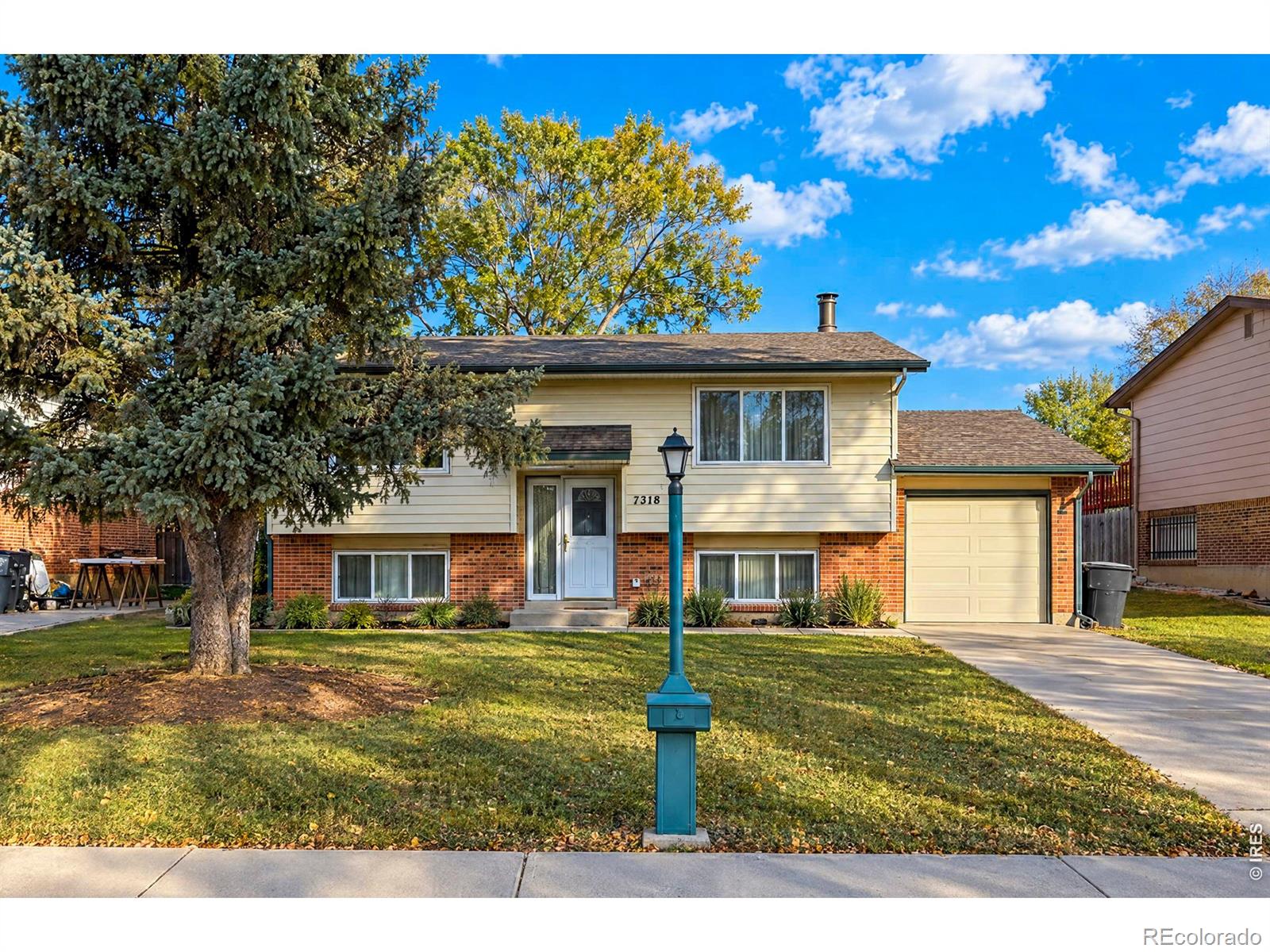 MLS Image #3 for 1318 s grant street,longmont, Colorado