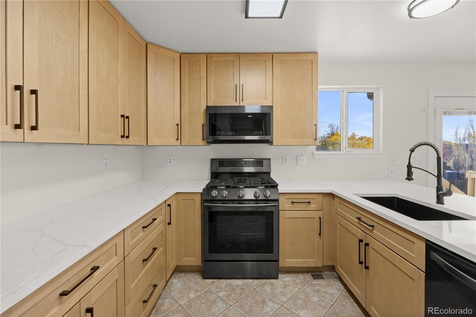 MLS Image #8 for 19876 e villanova drive,aurora, Colorado