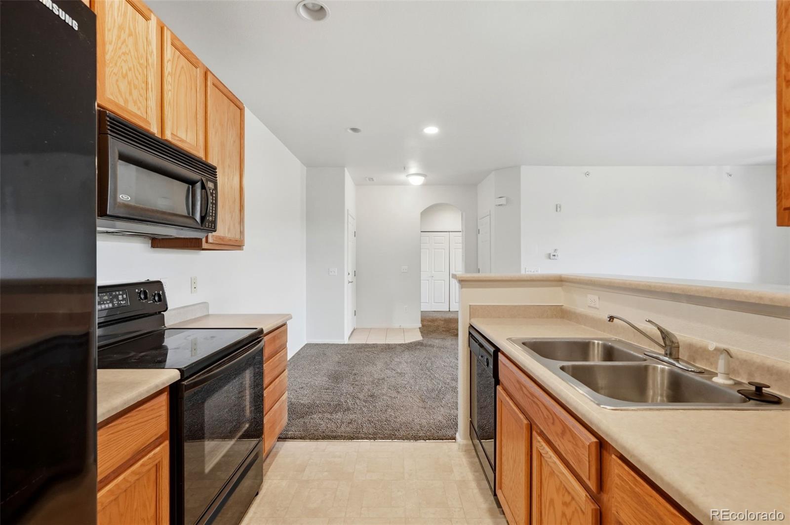MLS Image #10 for 1575  olympia circle 205,castle rock, Colorado