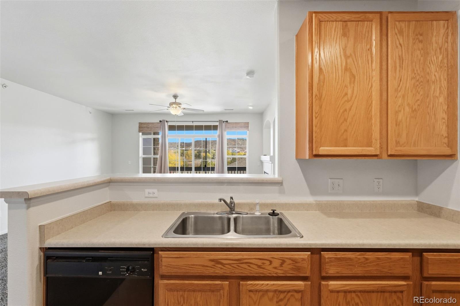 MLS Image #11 for 1575  olympia circle 205,castle rock, Colorado
