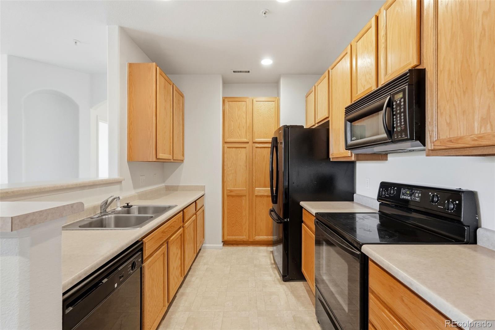 MLS Image #9 for 1575  olympia circle 205,castle rock, Colorado