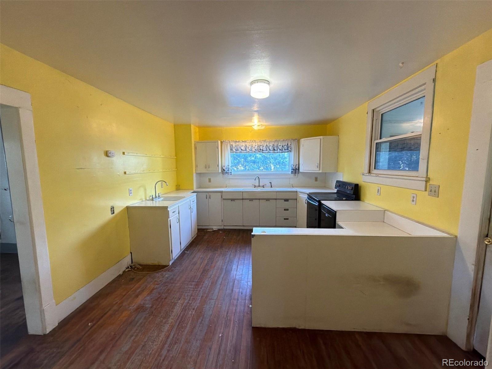 MLS Image #5 for 205  charles street,hillrose, Colorado