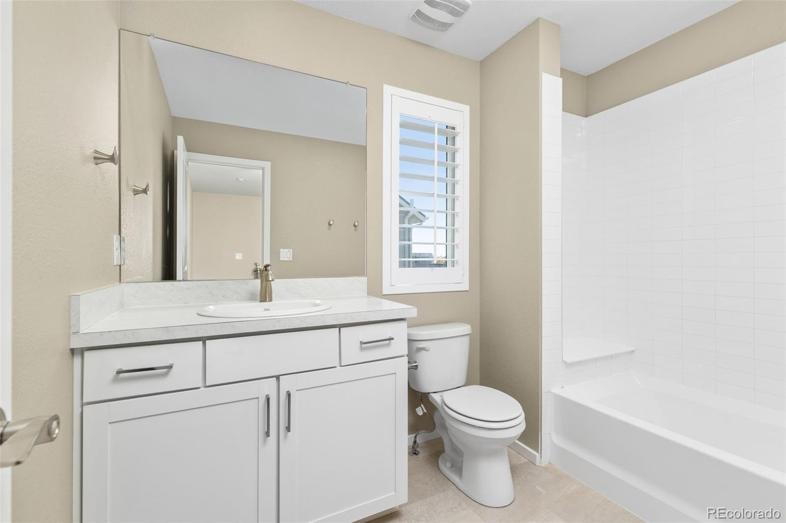 MLS Image #27 for 4674 n bend court,longmont, Colorado