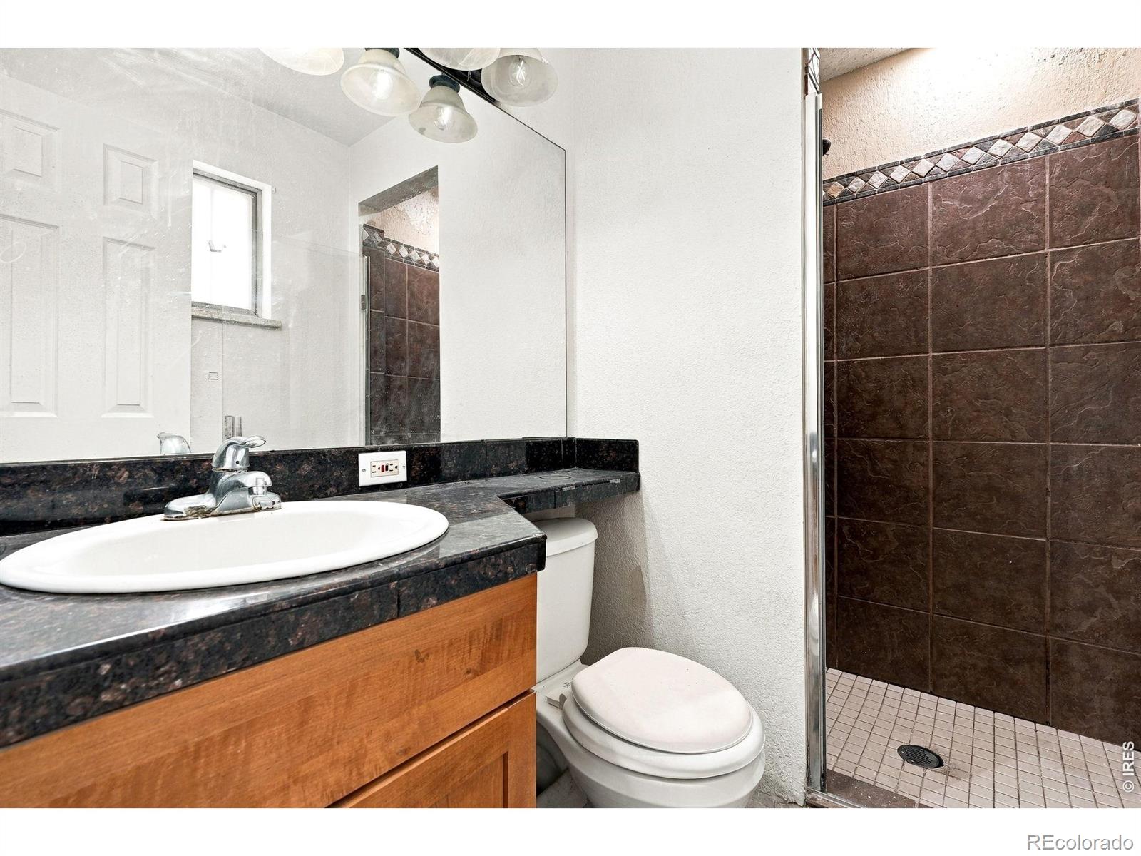 MLS Image #14 for 6974 s lakeview street,littleton, Colorado