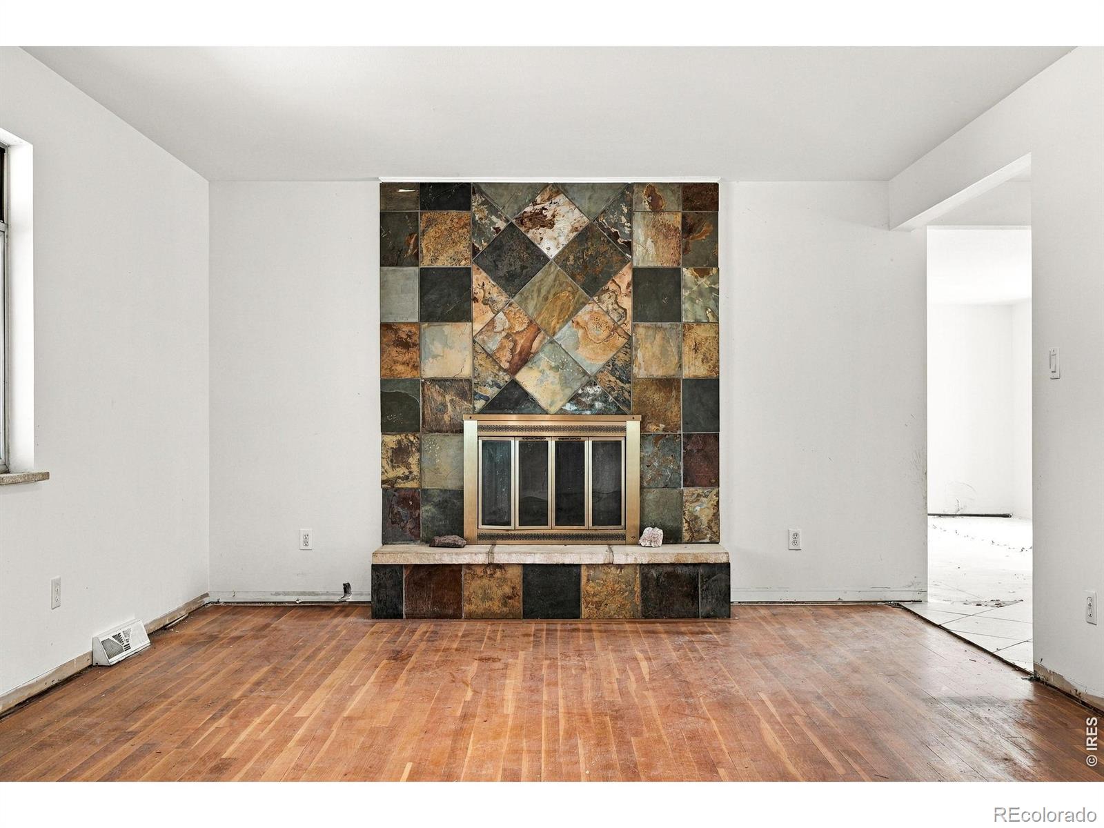 MLS Image #6 for 6974 s lakeview street,littleton, Colorado