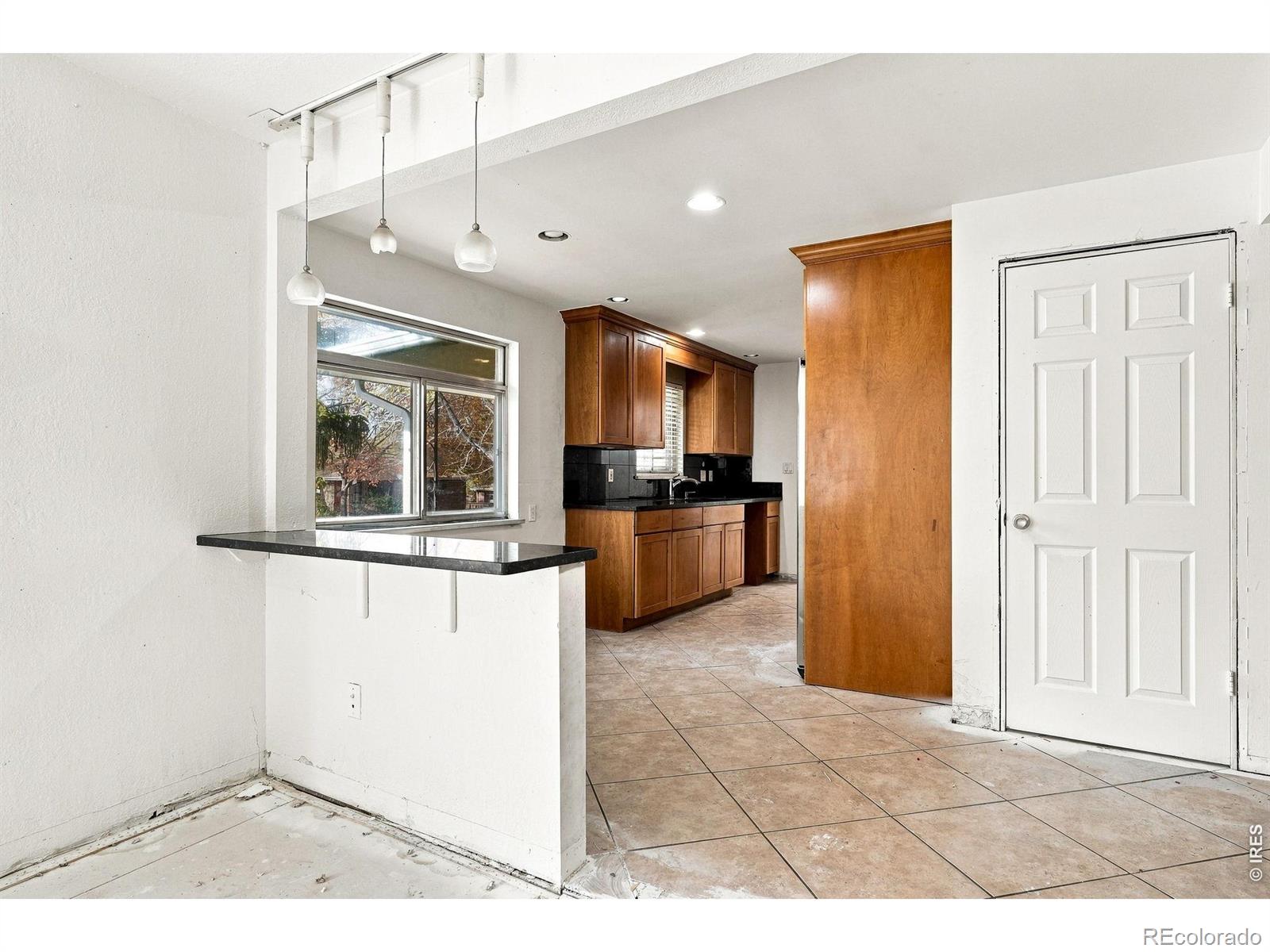 MLS Image #7 for 6974 s lakeview street,littleton, Colorado