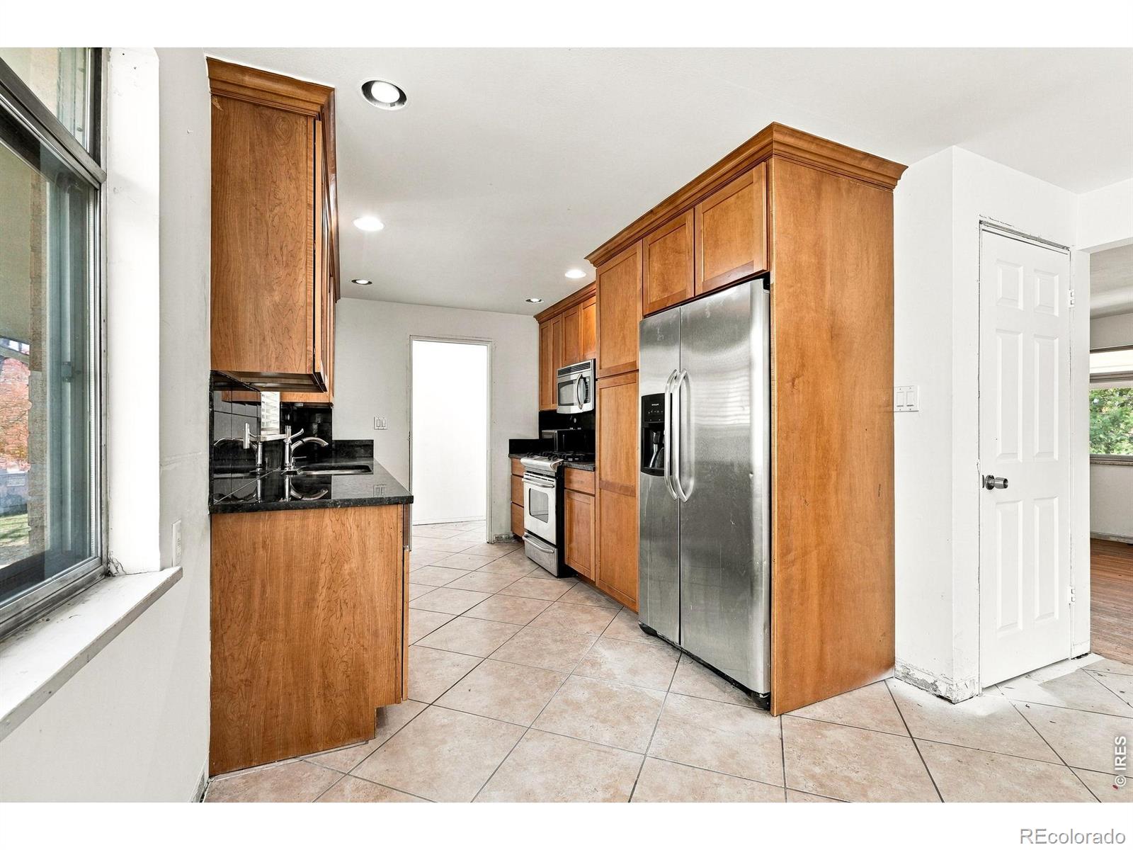 MLS Image #8 for 6974 s lakeview street,littleton, Colorado