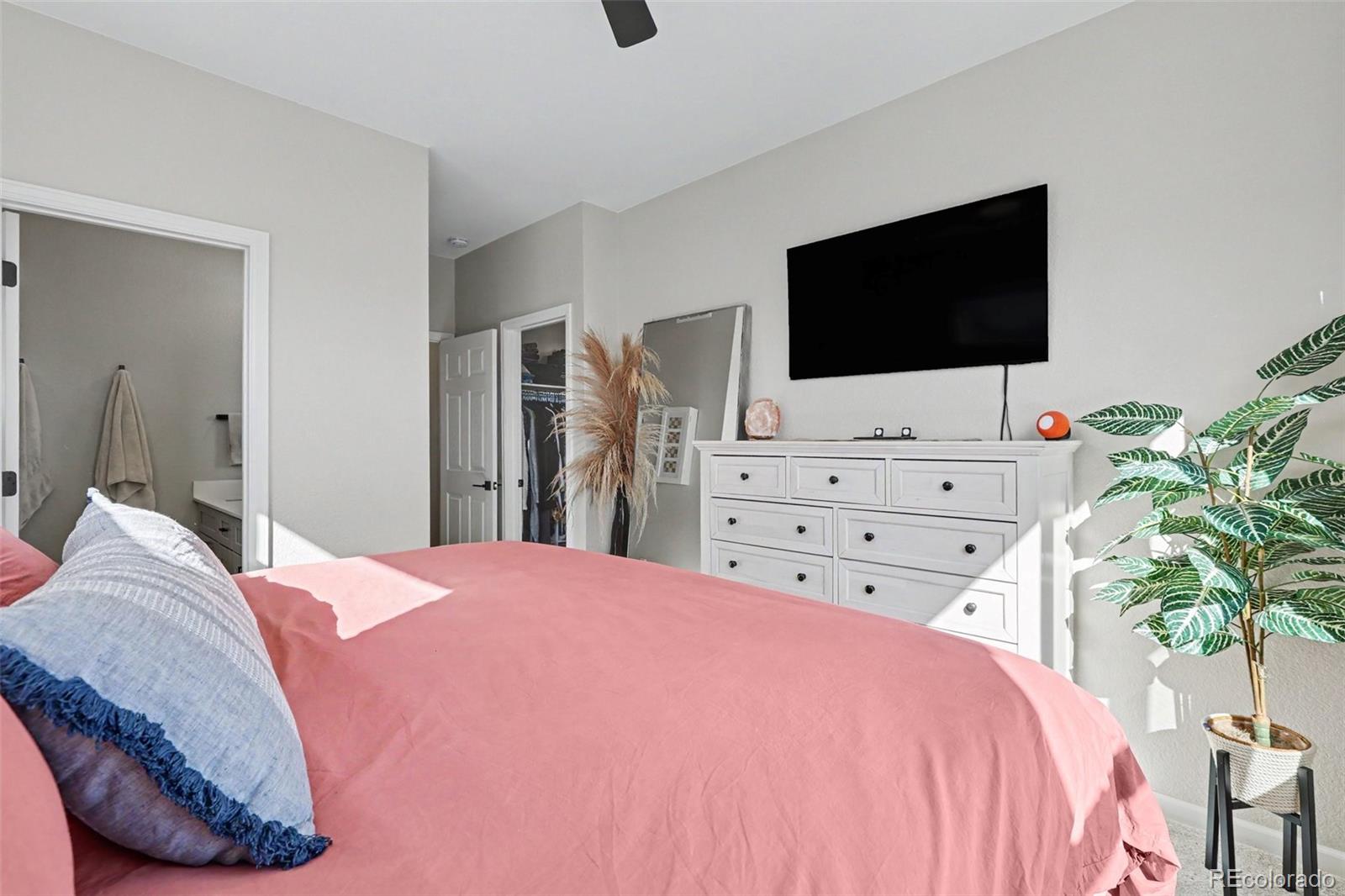 MLS Image #15 for 524 s osceola street,denver, Colorado