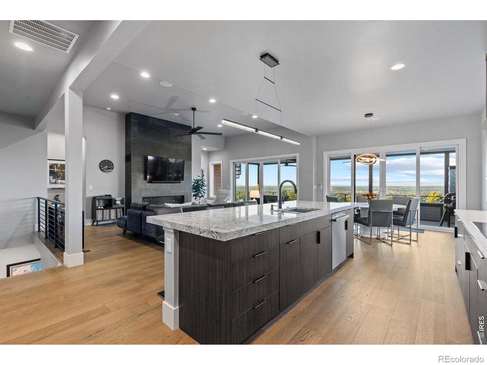 MLS Image #12 for 8298 w 66th drive,arvada, Colorado