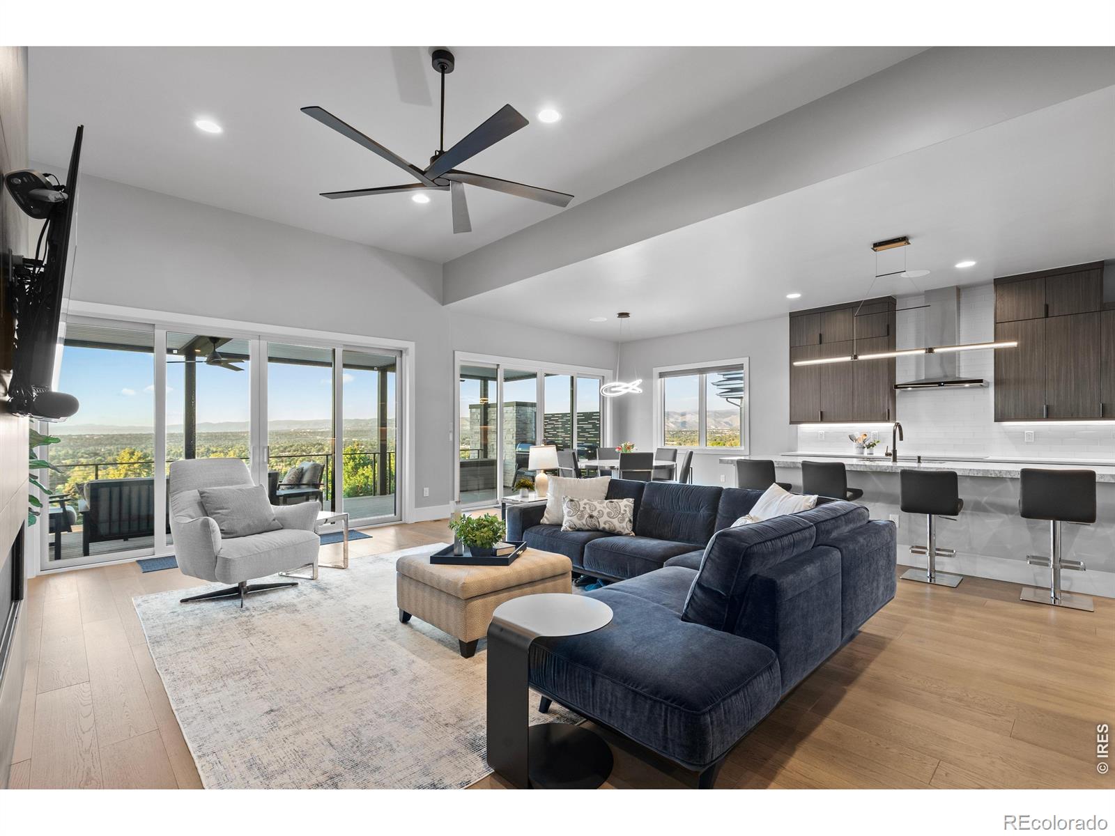 MLS Image #8 for 8298 w 66th drive,arvada, Colorado
