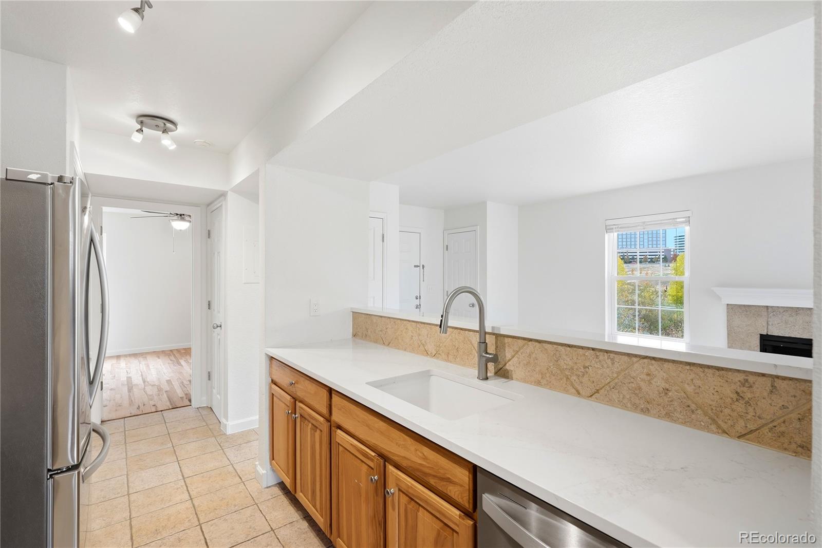 MLS Image #10 for 9293 e arbor circle,englewood, Colorado