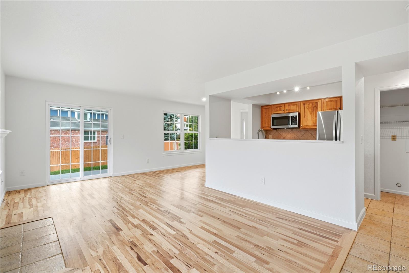 MLS Image #2 for 9293 e arbor circle,englewood, Colorado