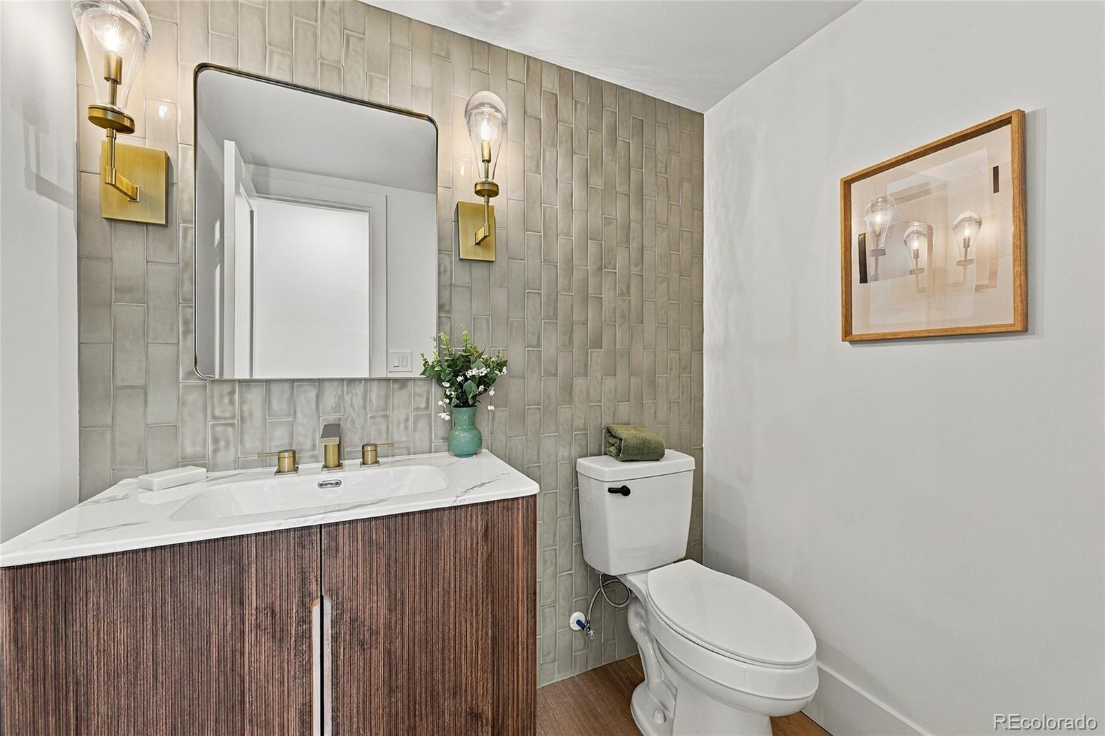 MLS Image #11 for 3966 s magnolia way,denver, Colorado