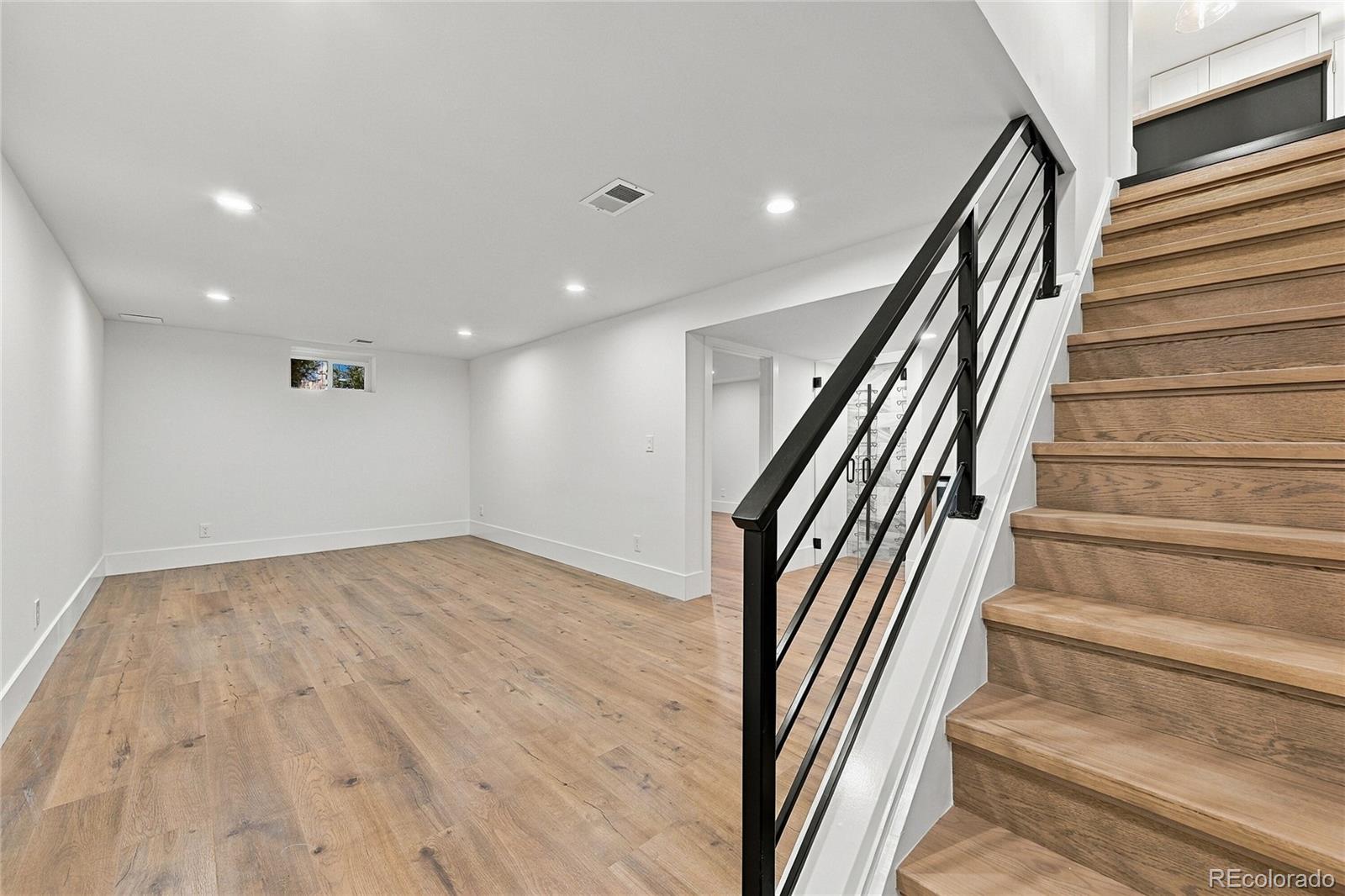 MLS Image #16 for 3966 s magnolia way,denver, Colorado