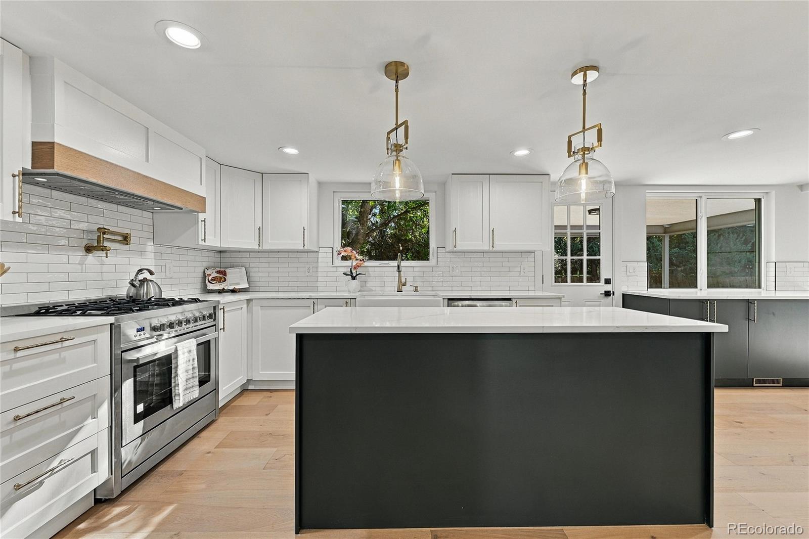 MLS Image #5 for 3966 s magnolia way,denver, Colorado