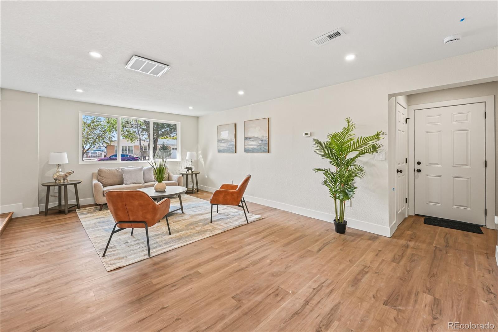 MLS Image #13 for 14000  counter drive,henderson, Colorado