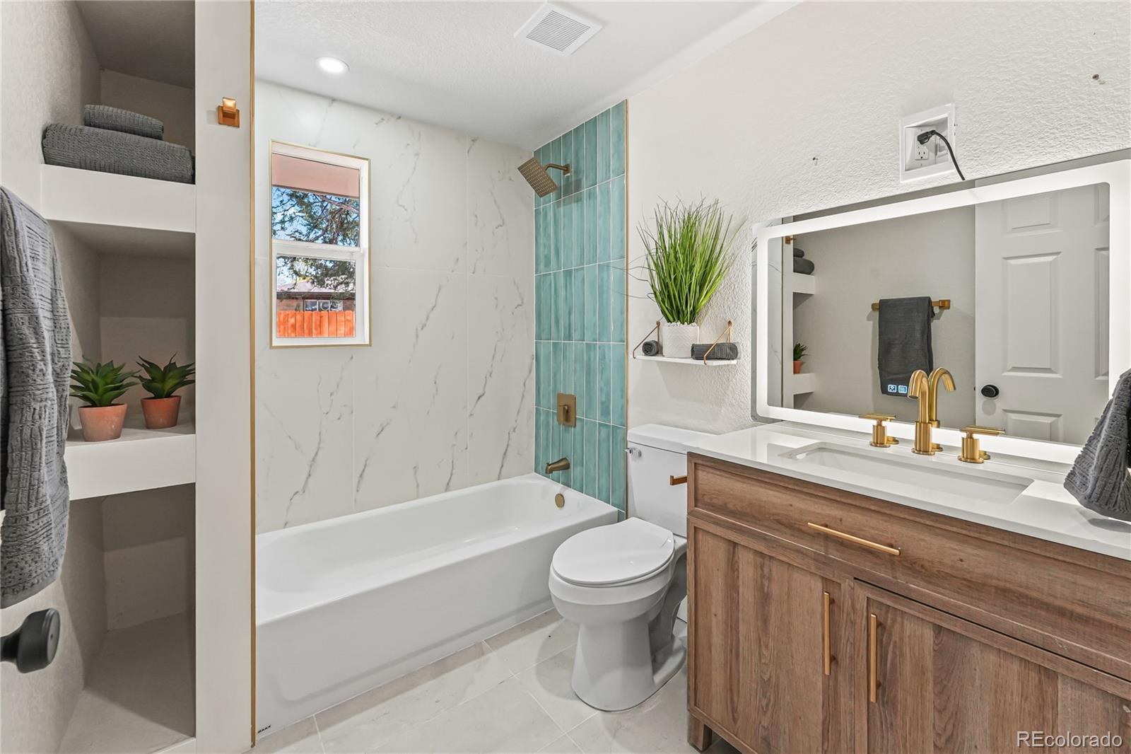 MLS Image #18 for 14000  counter drive,henderson, Colorado