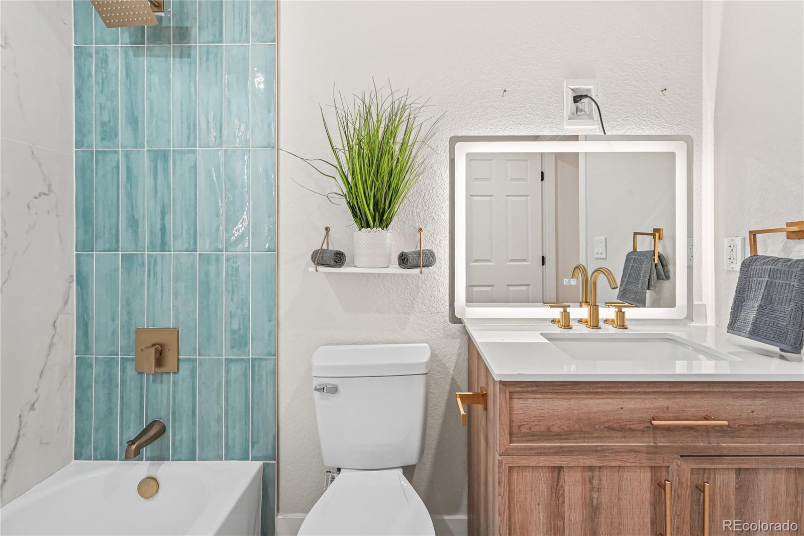 MLS Image #19 for 14000  counter drive,henderson, Colorado