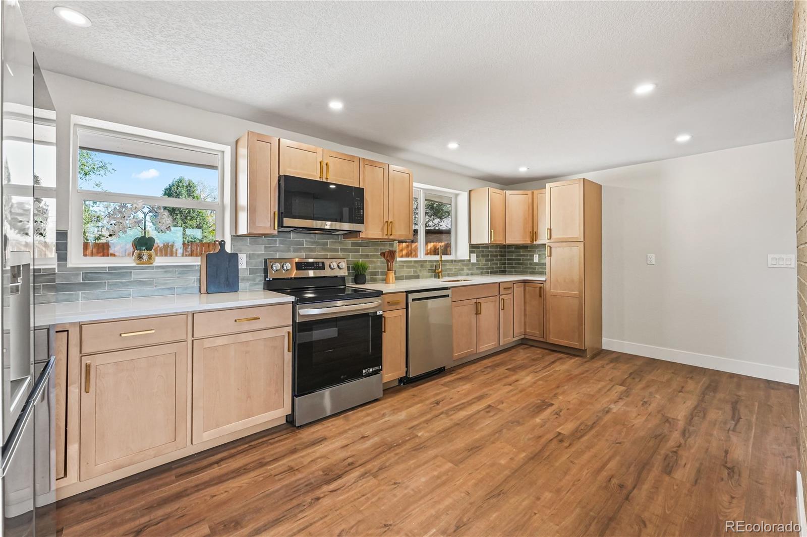 MLS Image #7 for 14000  counter drive,henderson, Colorado