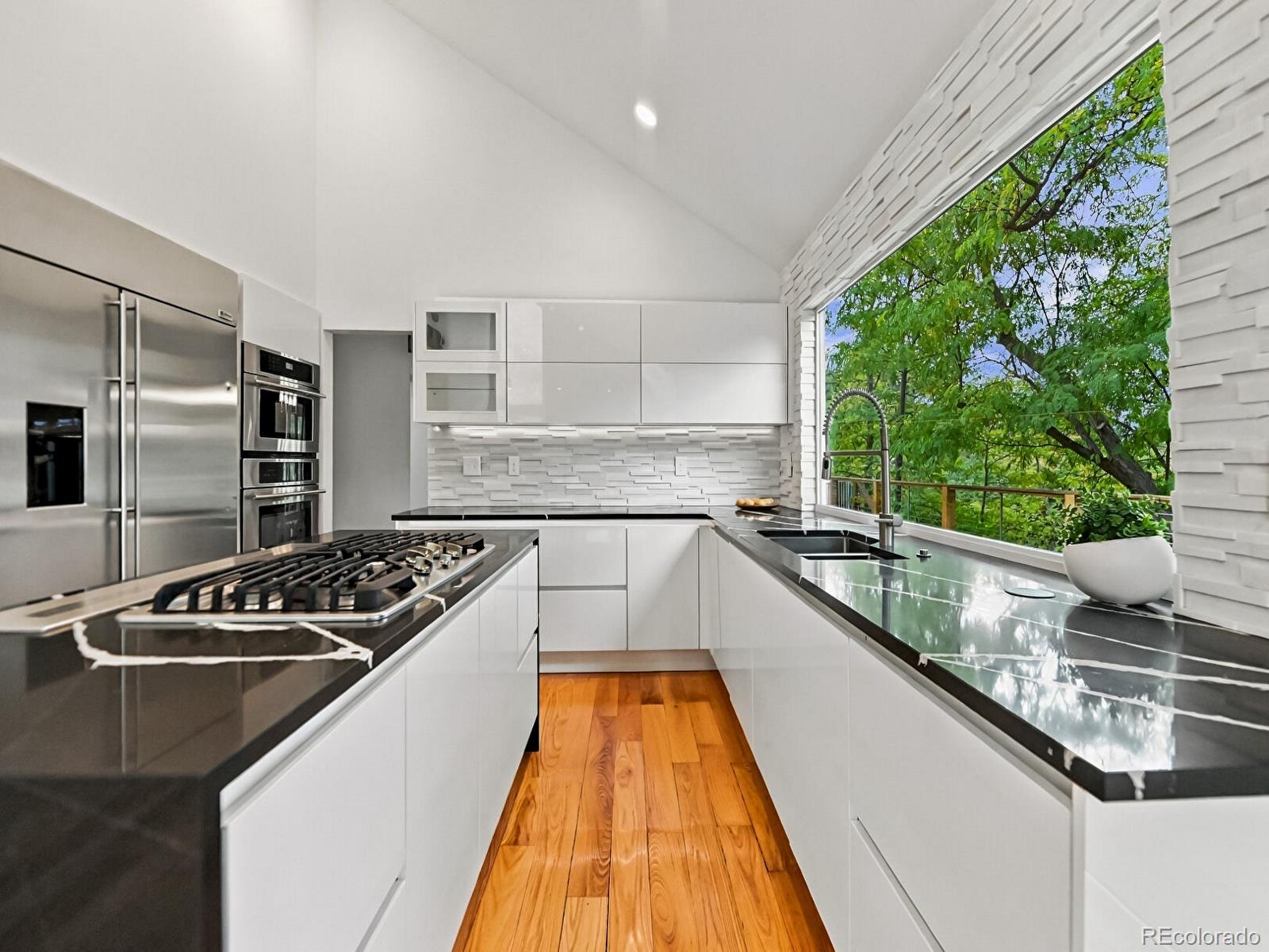 MLS Image #5 for 5483 s chester court,greenwood village, Colorado