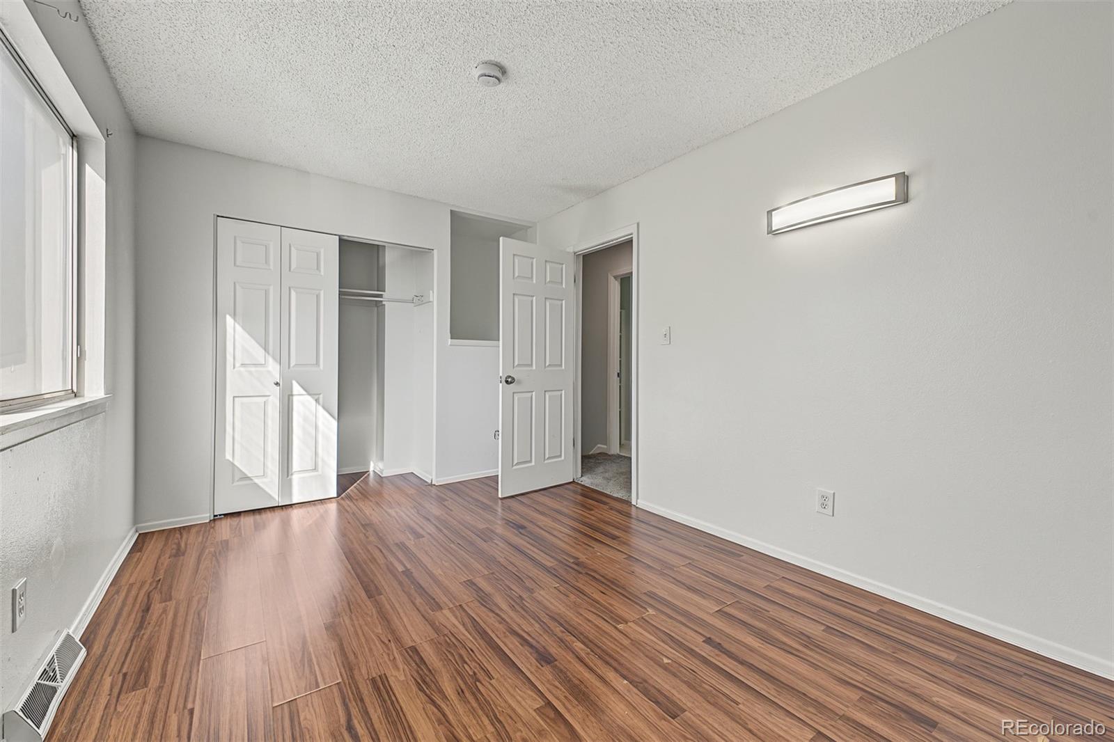 MLS Image #13 for 1463  quivira drive,denver, Colorado