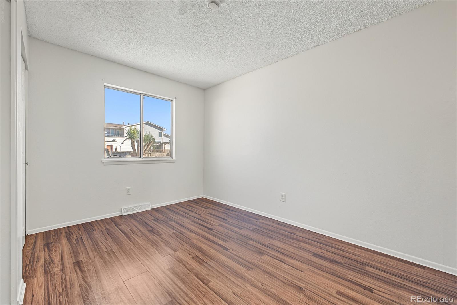 MLS Image #17 for 1463  quivira drive,denver, Colorado