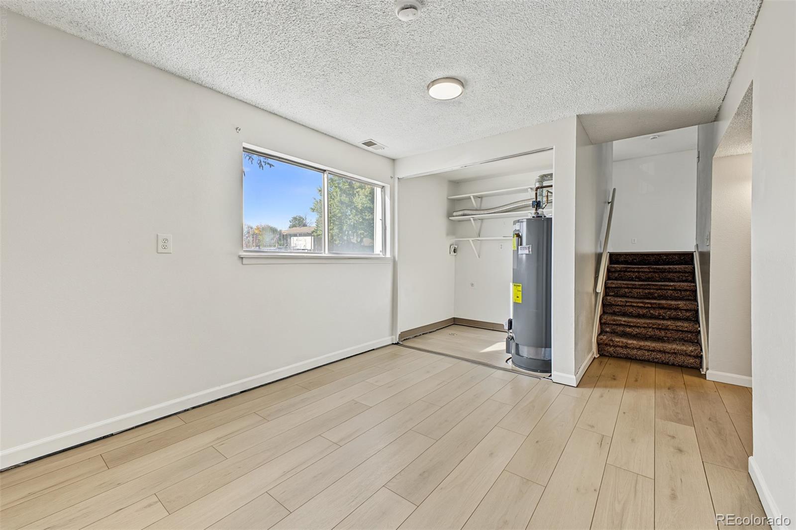 MLS Image #20 for 1463  quivira drive,denver, Colorado