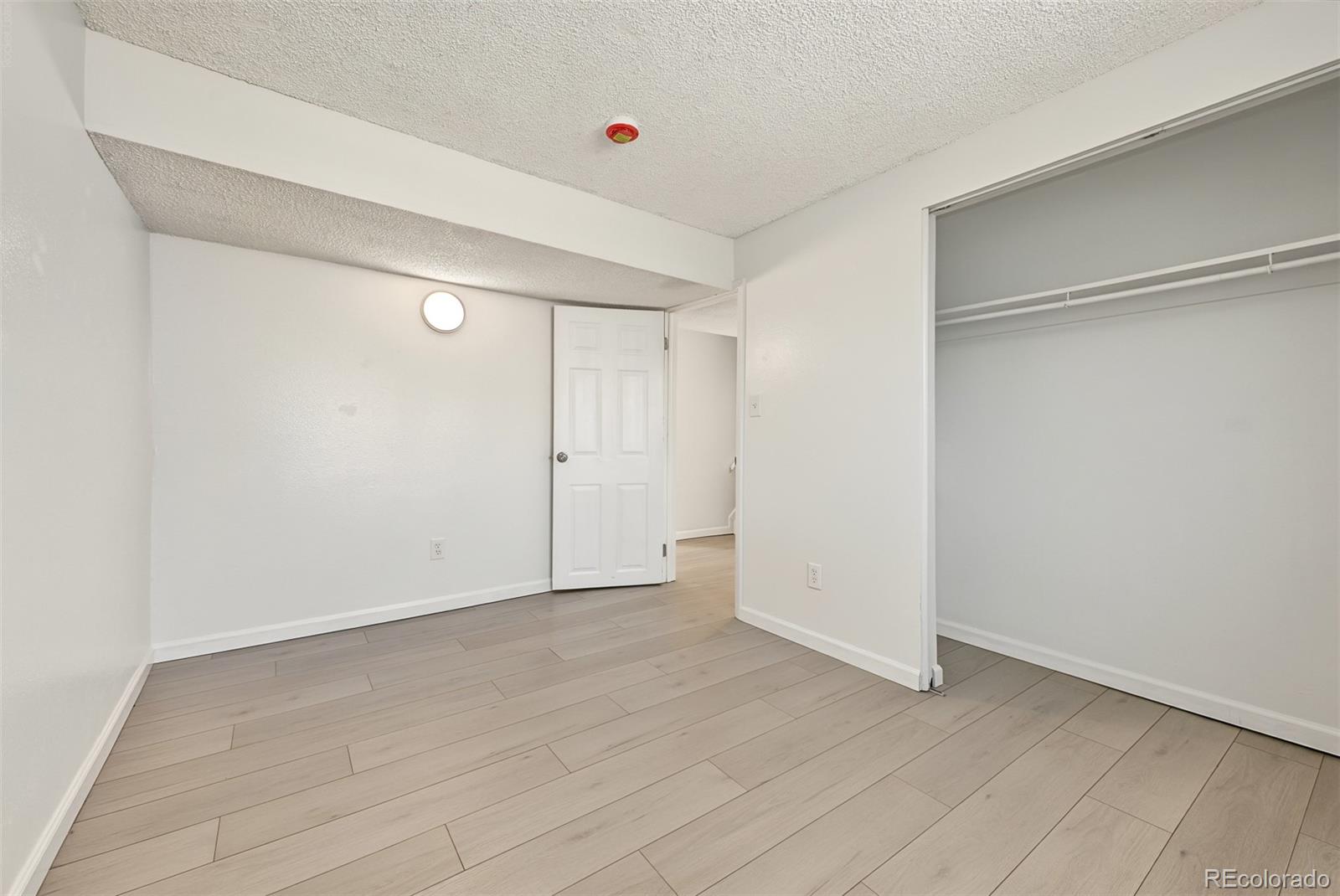 MLS Image #23 for 1463  quivira drive,denver, Colorado
