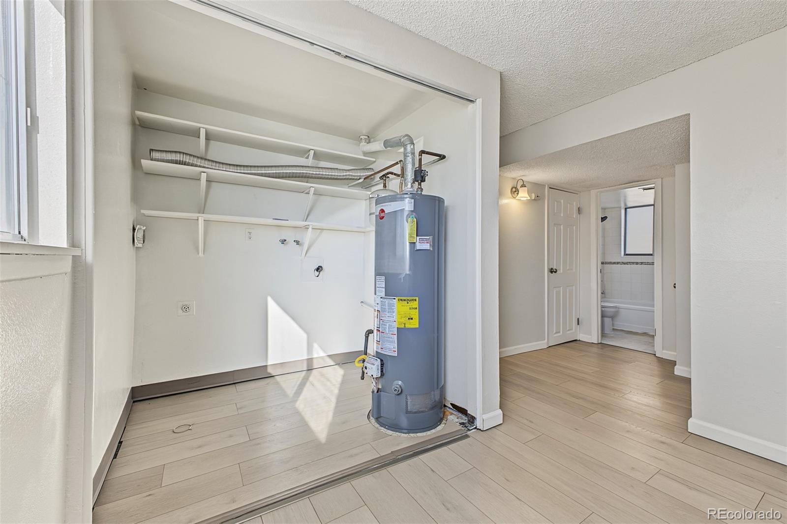 MLS Image #27 for 1463  quivira drive,denver, Colorado