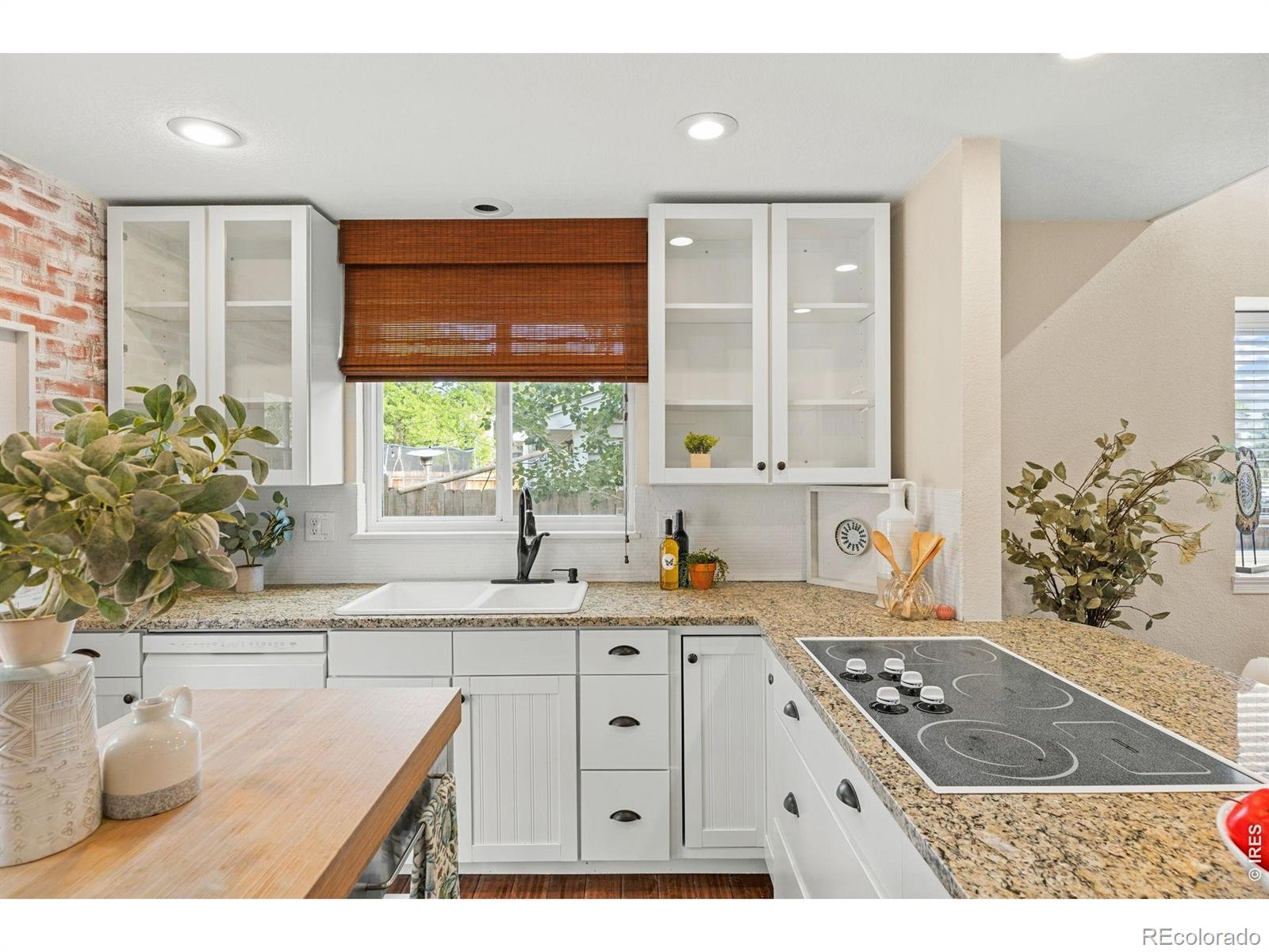 MLS Image #19 for 5847 s oak street,littleton, Colorado