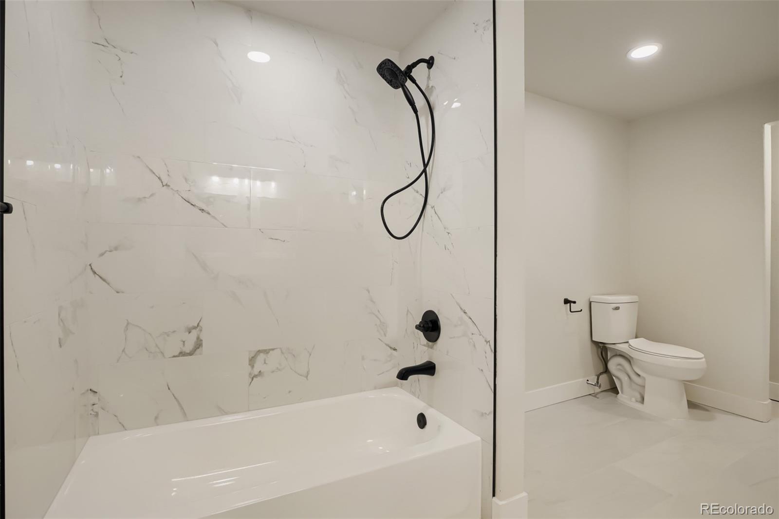 MLS Image #11 for 4918 s sedalia way,aurora, Colorado