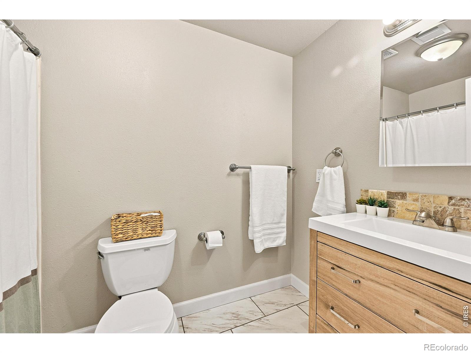 MLS Image #27 for 3403  belmont avenue,evans, Colorado