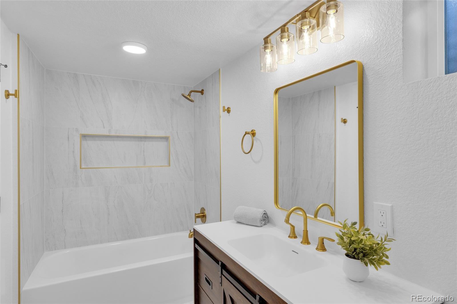 MLS Image #23 for 2907 e weaver avenue,centennial, Colorado