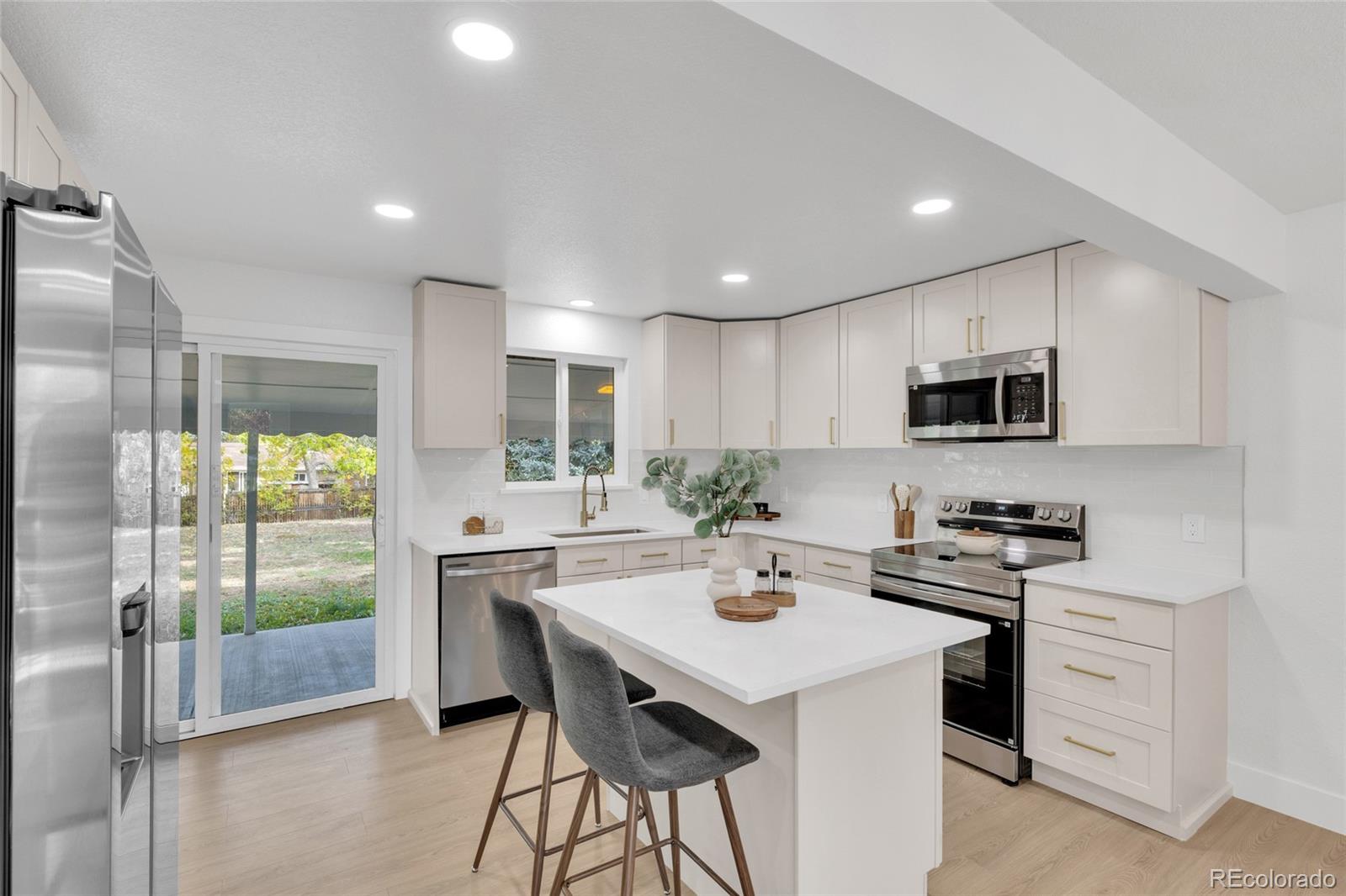MLS Image #8 for 2907 e weaver avenue,centennial, Colorado