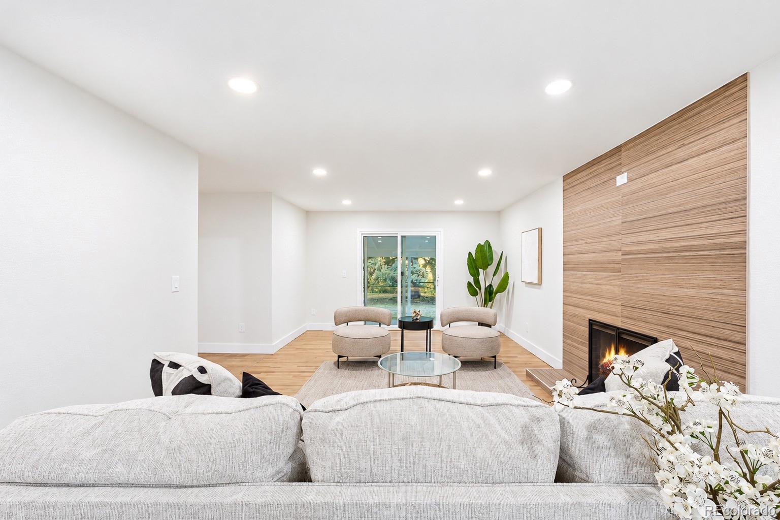 MLS Image #10 for 1375 w hinsdale drive,littleton, Colorado