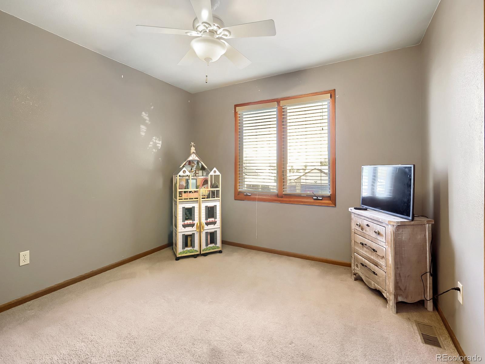 MLS Image #20 for 325 n 45th avenue court,greeley, Colorado