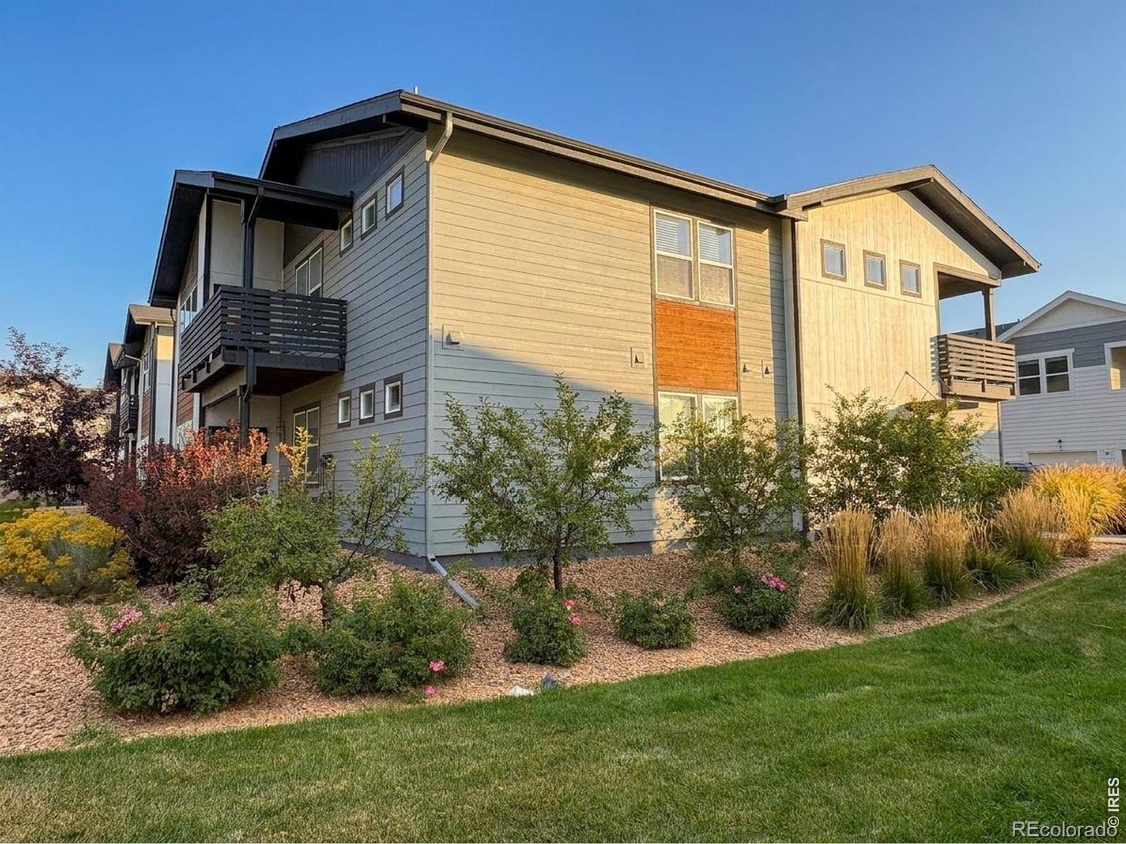 MLS Image #21 for 2296  setting sun drive,windsor, Colorado