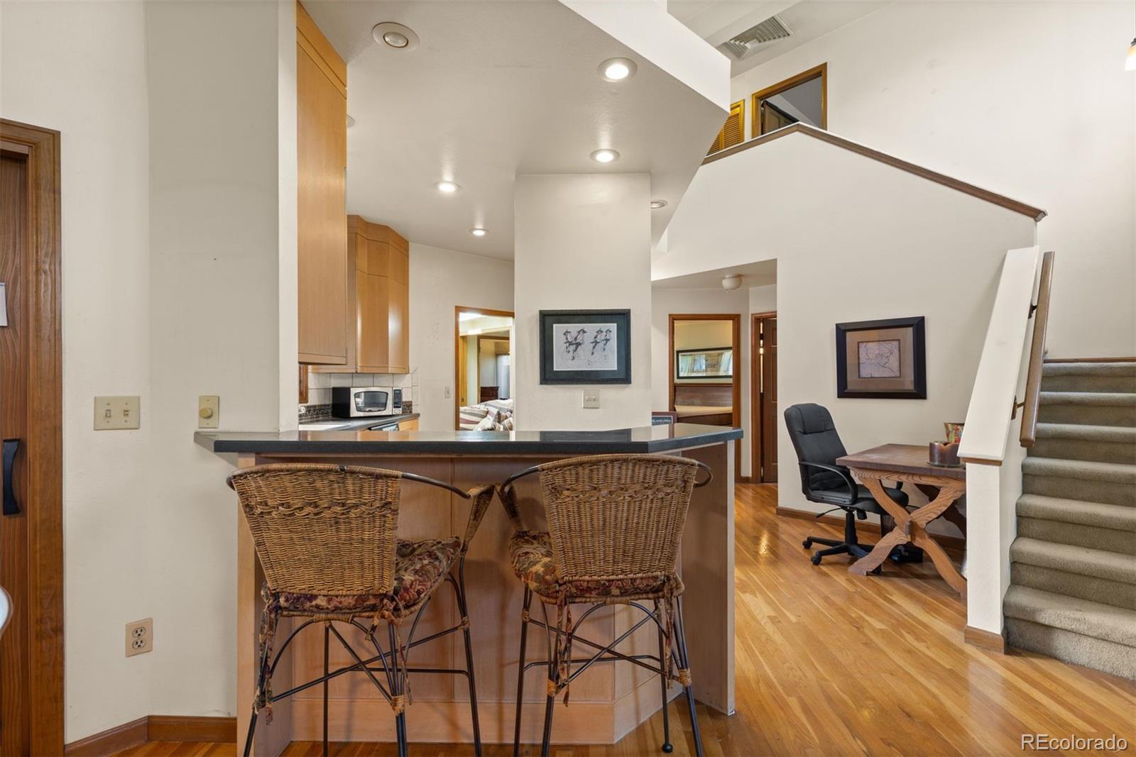 MLS Image #15 for 1369 s vine street,denver, Colorado