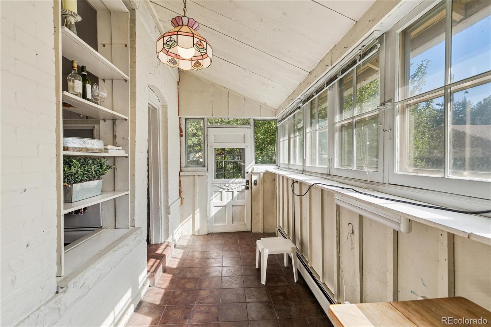 MLS Image #18 for 736  elm street,denver, Colorado
