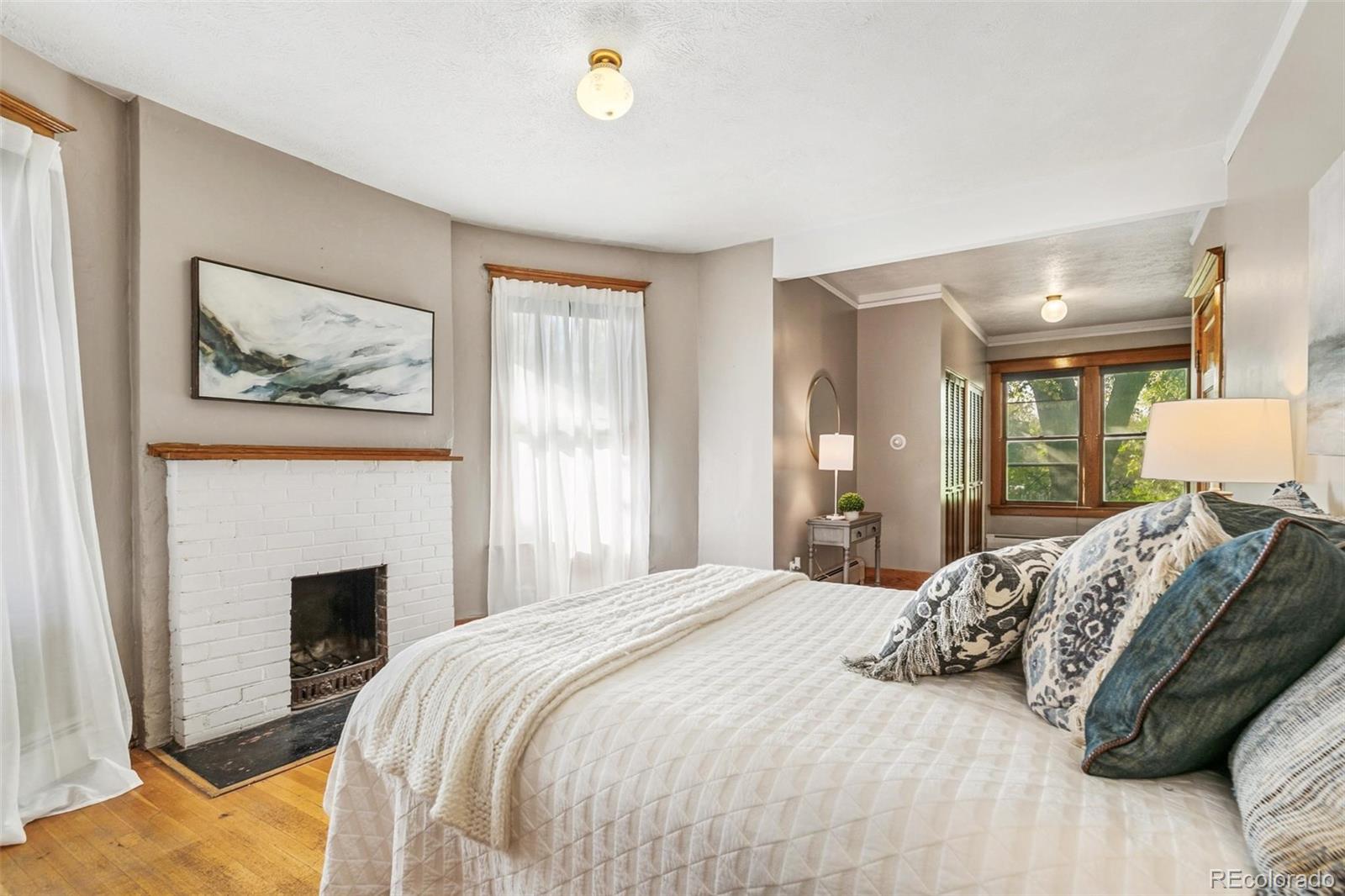 MLS Image #19 for 736  elm street,denver, Colorado