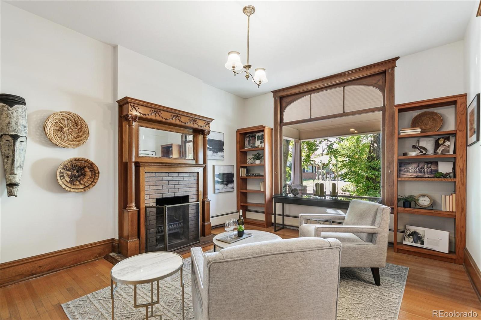MLS Image #6 for 736  elm street,denver, Colorado