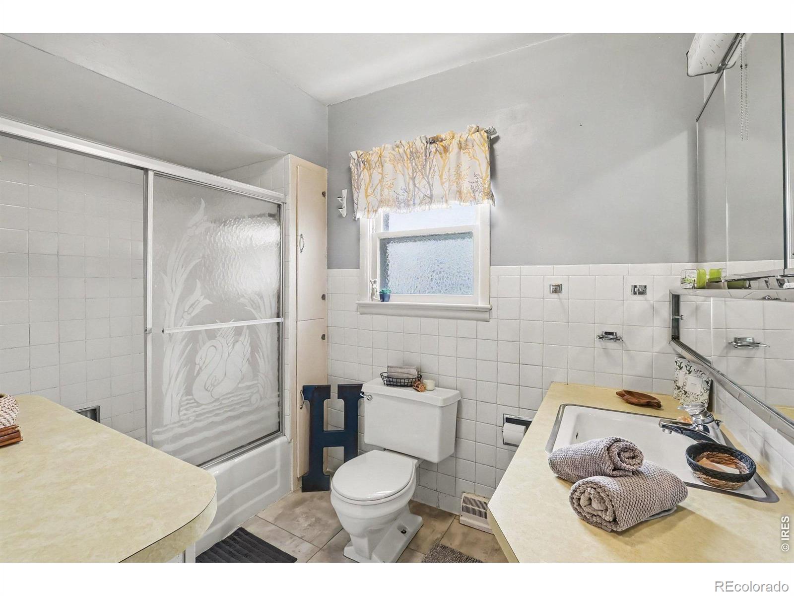MLS Image #10 for 420  park avenue,eaton, Colorado
